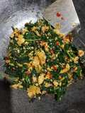 Tumis bayam & tempe hancur