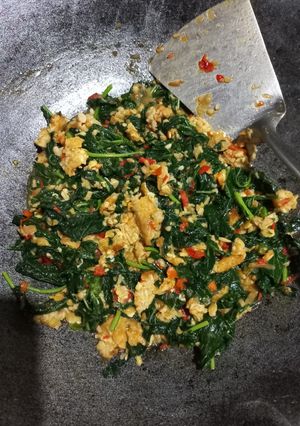 Foto resep Tumis bayam & tempe hancur