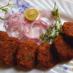 A picture of Hara Masala Shami Kabab.