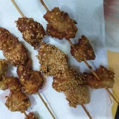 Sesame Fried Chicken (Tiloon wala Chicken) A picture of Sesame Fried Chicken (Tiloon wala Chicken).