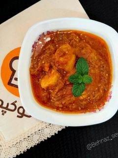 عکسی از دستور خورش پوره بادمجان با مرغ