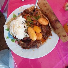A picture of Meat stew with rice#authormarathon.