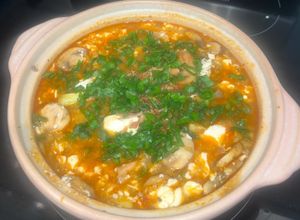 Foto de Ensopado Picante de Tofu com Cogumelos