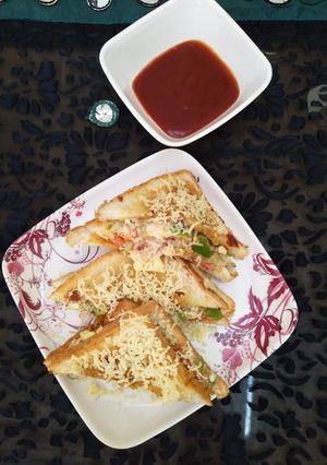 A picture of Cheez mayo dhamaal sandwich.