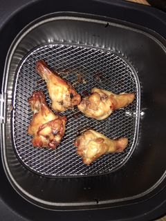 รูปของ ปีกไก่ทอดน้ำปลา