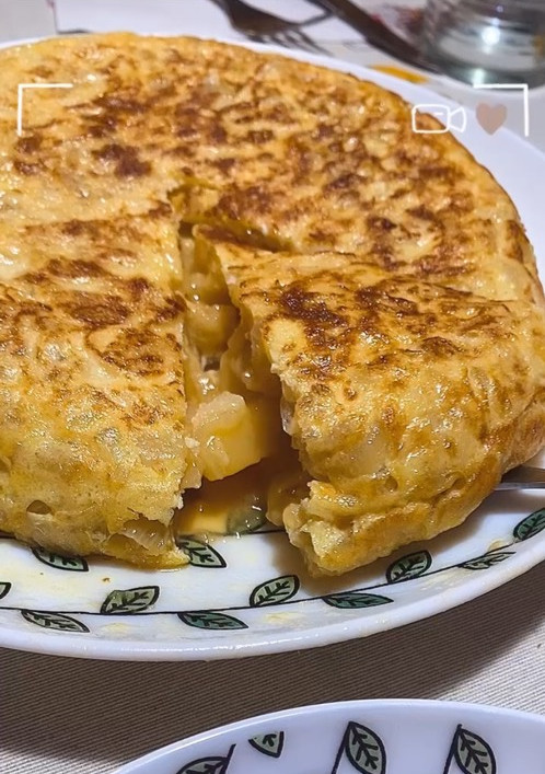 Una foto de Tortilla de patatas 🤤