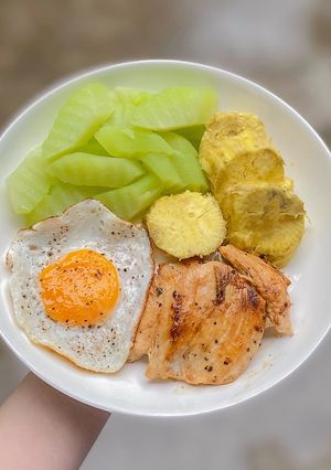 Hình của món Bữa trưa eatclean nhanh gọn.
