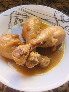 Una foto de Pollo a la pepitoria