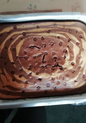 Una foto de Torta marmoleada con chispas de chocolate 🦓