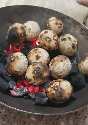 सत्तू की लिट्टी (sattu ki litti recipe in Hindi) रेसिपी मुख्य फोटो