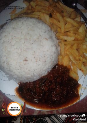 A picture of Rice and chips da miyar lawashi.