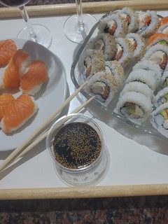 Una foto de Sushi