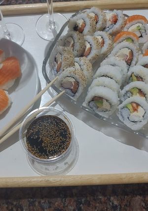 Una foto de Sushi