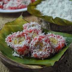รูปของ Kue Mata Roda
