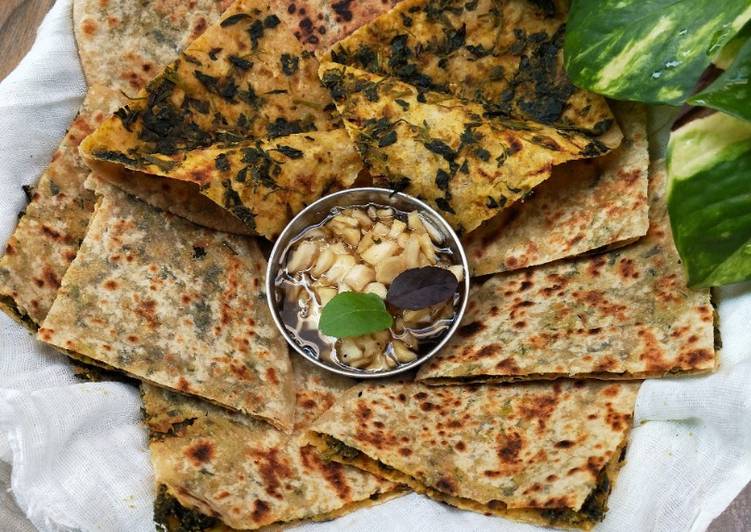 Methi Bhare Paranthe