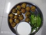 મેથી લસણ ના મસાલા ગોટા (Methi Lasan Masala Gota Recipe In Gujarati)