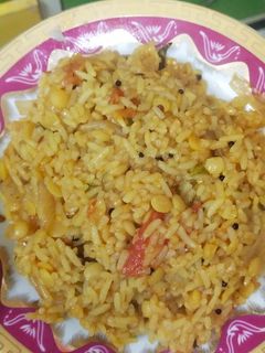 பருப்பு சாதம்(paruppu sadam recipe in tamil) செய்முறை முக்கிய புகைப்படம்