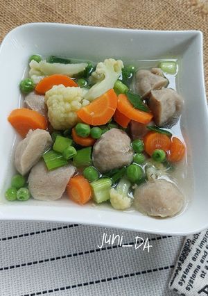 Foto resep 13. Sup Bakso Kacang Polong
