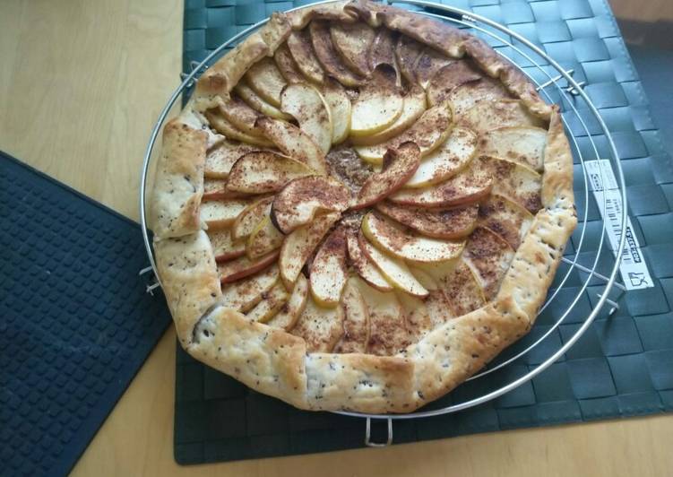 How to Make Any-night-of-the-week Apple pie