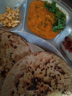 અડદ ની દાળ (Urad Dal Recipe In Gujarati) રેસીપી મુખ્ય ફોટો