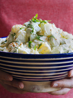 Una foto de Ensalada de patata y aguacate