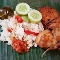 รูปของ Nasi Liwet Sunda