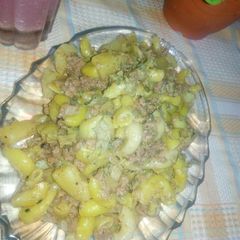 A picture of Qeema macroni.