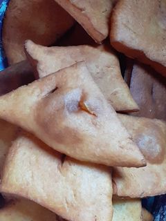 Una foto de Tortas fritas dulces sabor naranja