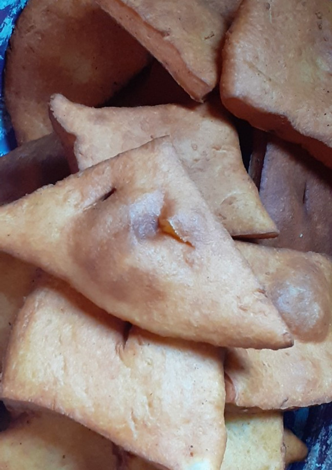 Una foto de Tortas fritas dulces sabor naranja