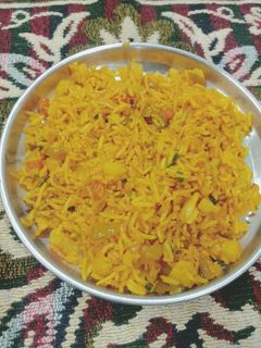 તવા પુલાવ (Tava Pulao Recipe In Gujarati) રેસીપી મુખ્ય ફોટો