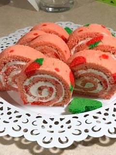 عکسی از دستور رولت خامه ای Swiss Roll