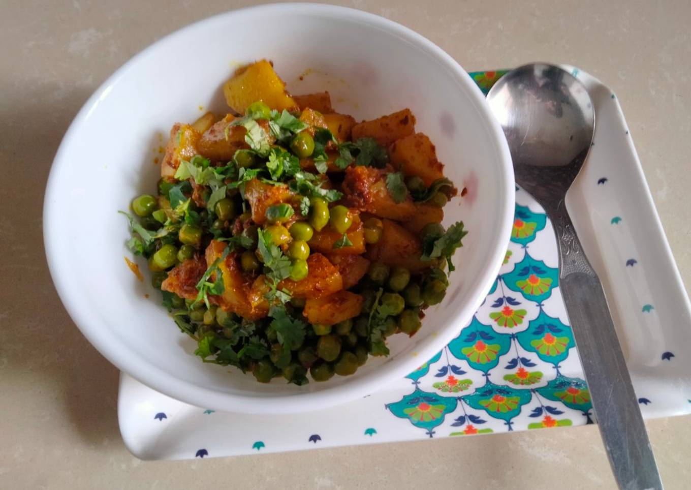 Aloo matar ki sabzi