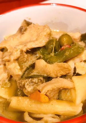 รูปของ พาสต้าเพนเน่แกงเขียวหวานไก่