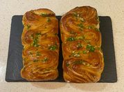 A picture of unsalted bread slice