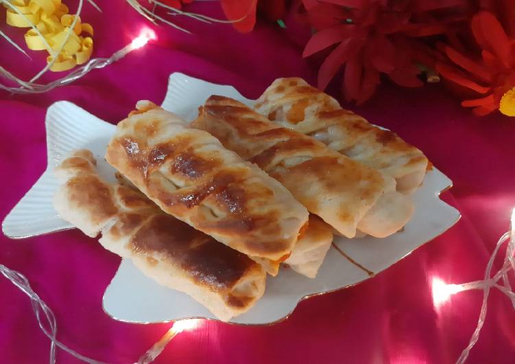 Recipe of Any-night-of-the-week Chicken bread rolls