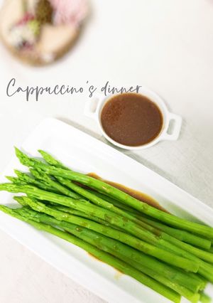 涼拌蘆筍 的食譜成品照片