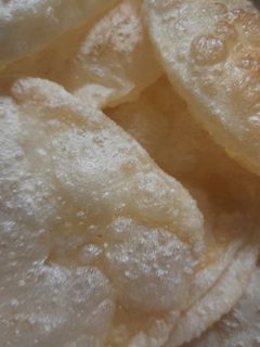 লুচি (luchi recipe in Bengali) রেসিপির প্রধান ছবি