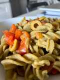 Pasta di piselli con ciliegino ed olive 🍅🫒