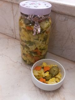 عکسی از دستور ترشی ویژه 🧄🥒🌶🥕🥦