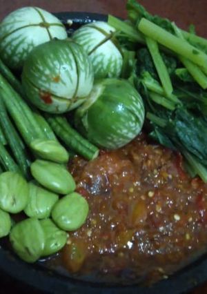 Foto resep Sambal Mentah Terasi Sederhana