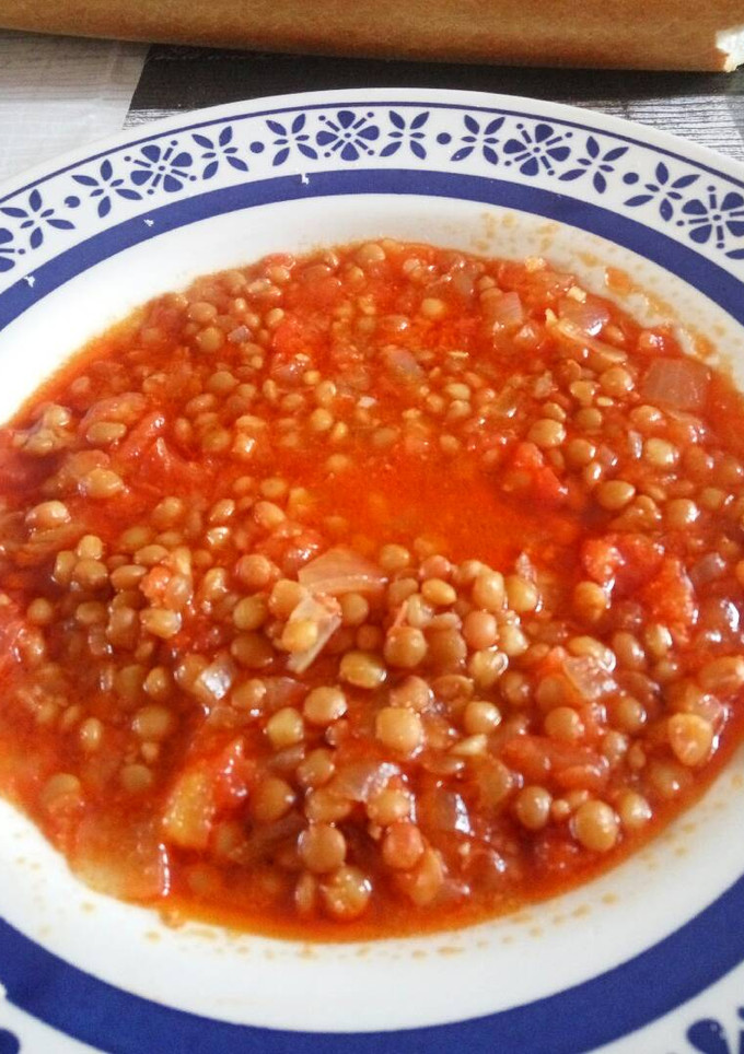 Una foto de Lentejas con sobrasada
