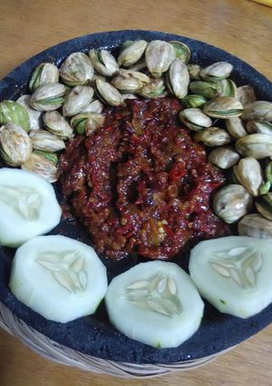 Foto resep Sambel terasi Pete goreng