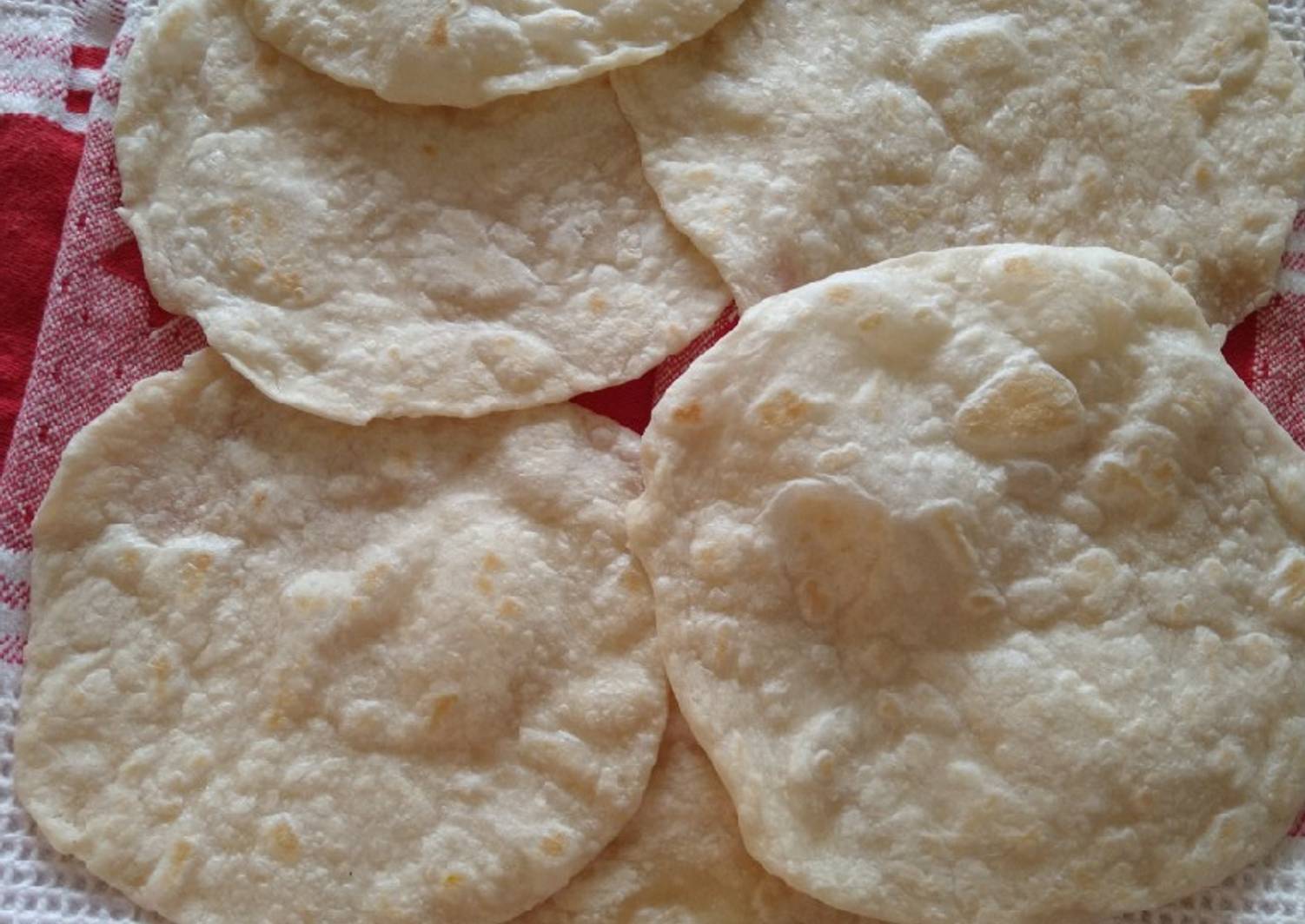 Tortillas de harina de mi abuela Receta de Omar René Treviño Helguera