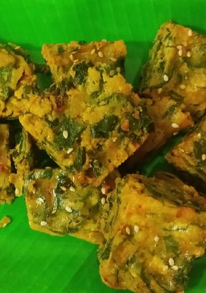 પાલક પાત્રા (Palak Patra Recipe In Gujarati) રેસીપી મુખ્ય ફોટો