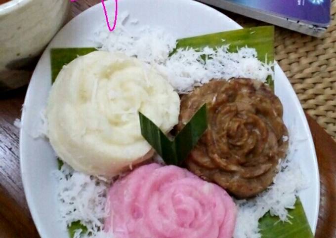 Langkah Mudah untuk Membuat Gethuk Lindri Mawar Anti Gagal