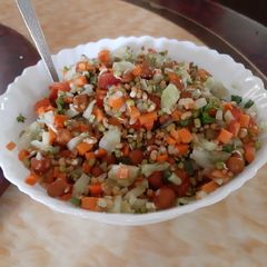 A picture of Mix Sprouts salad.