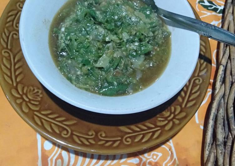 Recipe: Perfect Sambal cabai hijau besar / sambal padang sederhana