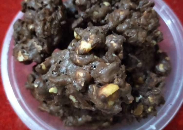 Resep Kue kacang coklat, beng2 ala tradisional Anti Gagal