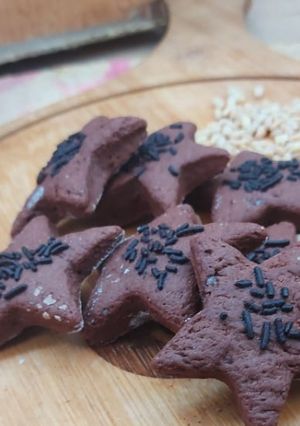 A picture of Wheat chocolate cookies.
