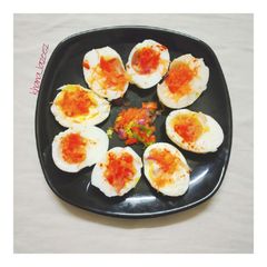 A picture of Egg salad.